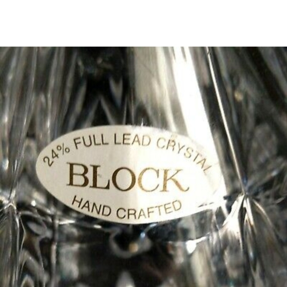 1 (One) BLOCK CRYSTAL FORUM Cut Lead Crystal Wine Decanter-Signed - Picture 3 of 6